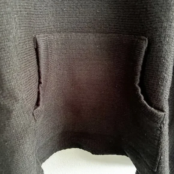 Madden One Size Black Sweater Poncho Braided Shoulder Front Pockets Cozy Staple - Picture 6 of 12